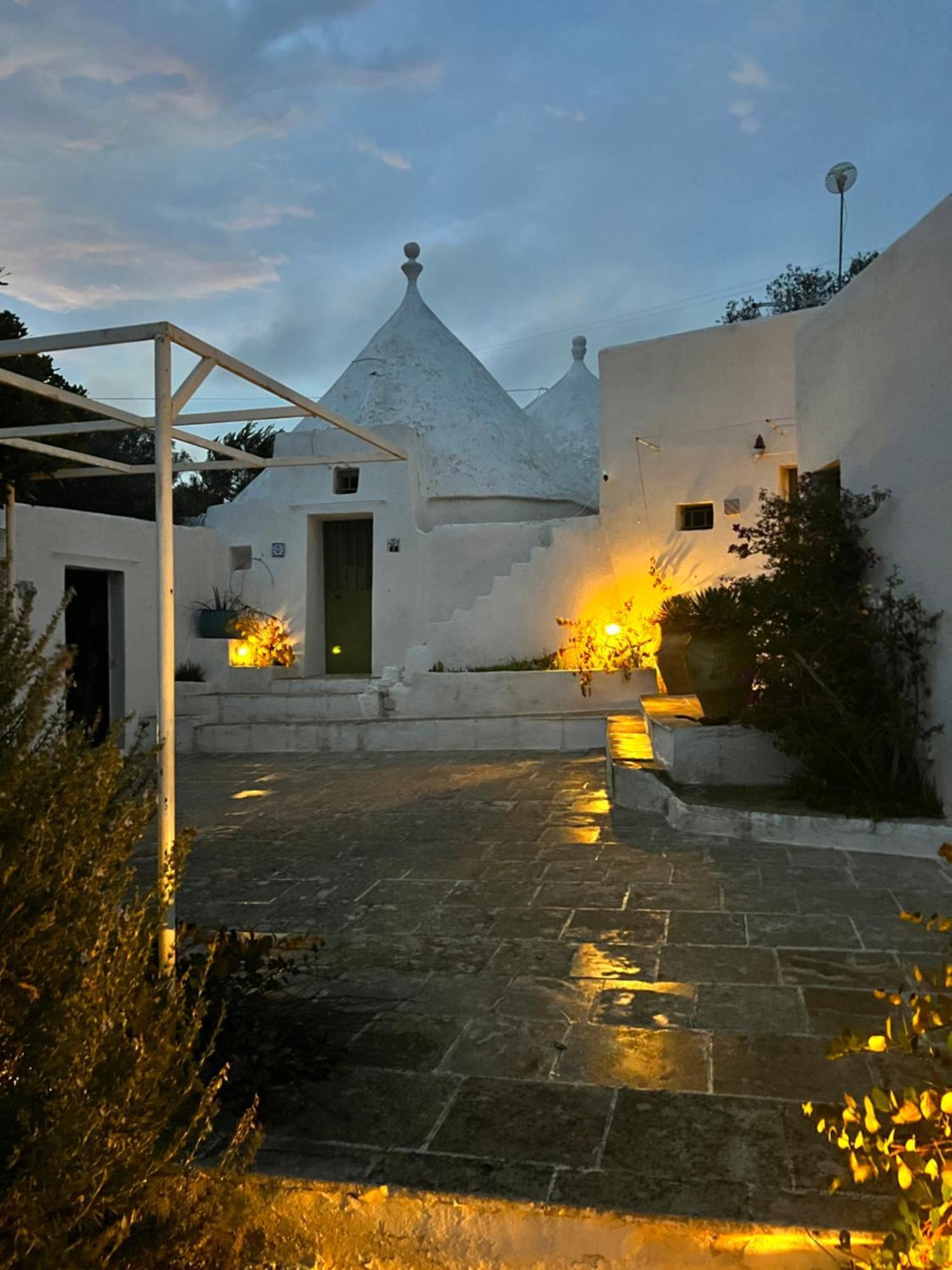 Syconium Trullo And Lamia Gea Charme And History Hotel Ostuni Exterior photo