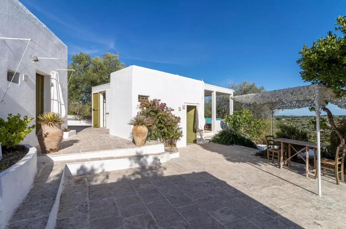Syconium Trullo And Lamia Gea Charme And History Hotel Ostuni Exterior photo